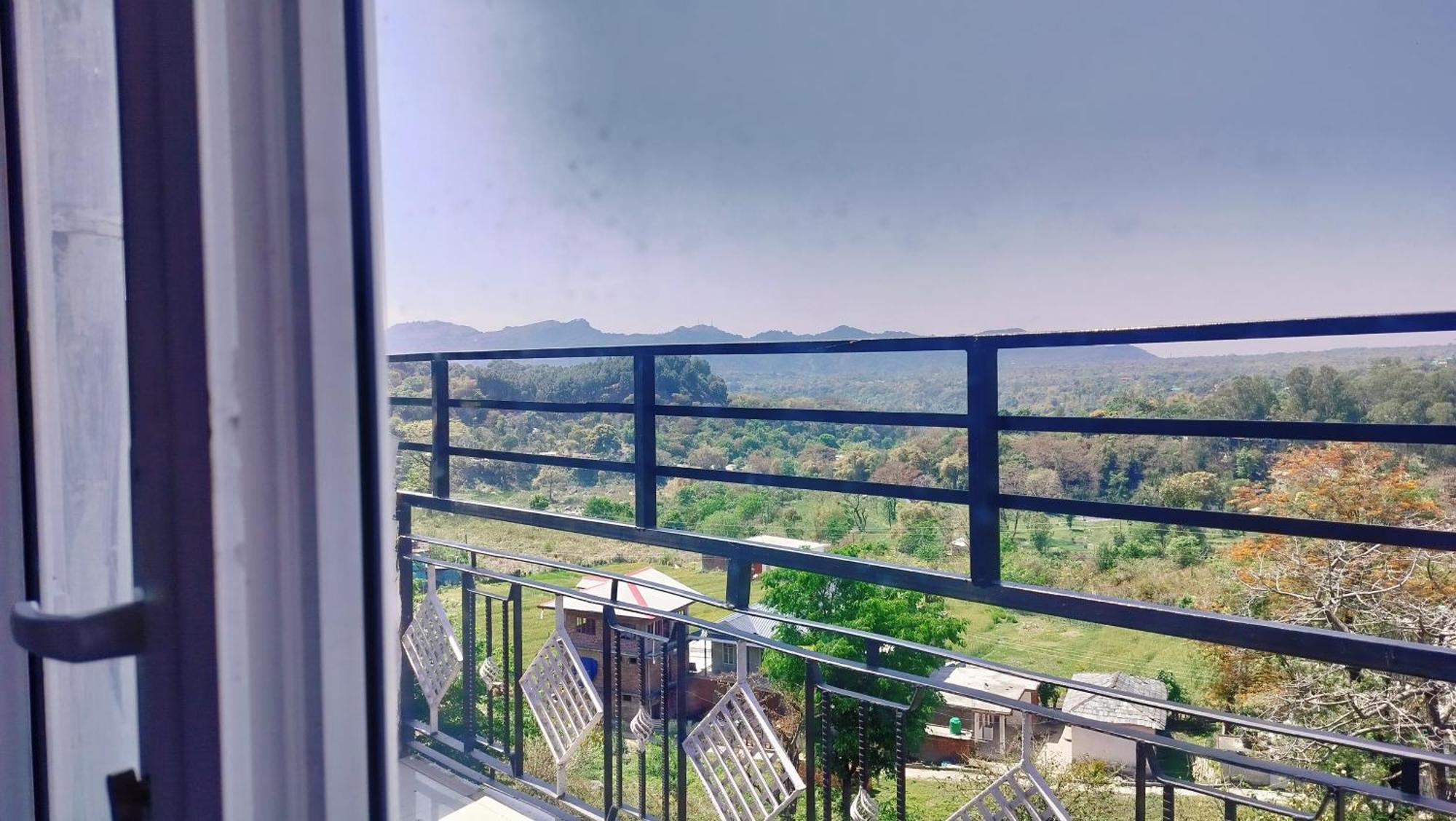 Hotel Binwa View Baijnath Ngoại thất bức ảnh